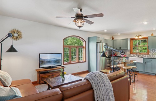 Fairview House | Red Barn Escape: Hot Tub, Fire Pit, Grill - Mountain Views Near Asheville!