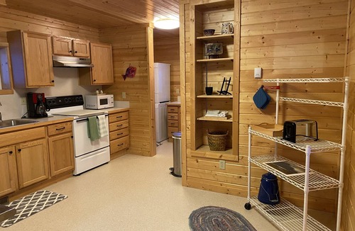 Susitna North Cabin | Red Sled Lakefront Cabin
