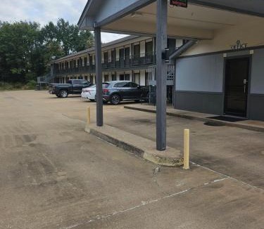 Jewett Hotel | Regency Inn