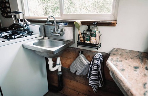 Knik-Fairview Cabin | Relax at this cozy, well appointed cabin located in sunny Knik, Alaska.