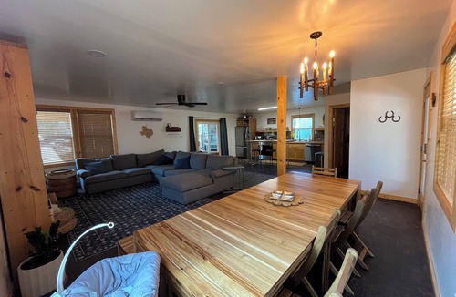San Marcos House | Relax, Create & Explore – Peaceful Retreat Near Downtown San Marcos & the River