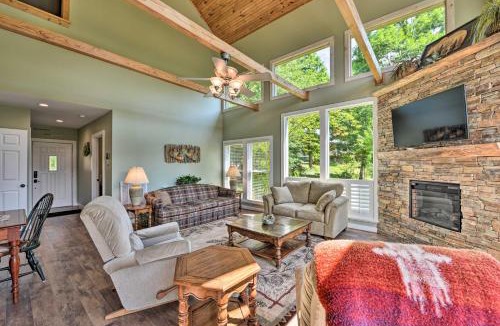 Butler House | Renovated Home w/Private Dock on Watauga Lake