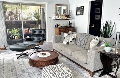 Beacon Woods Village Condo | Renovated Modern 2-Bedroom Golf Course Condo Near Beaches