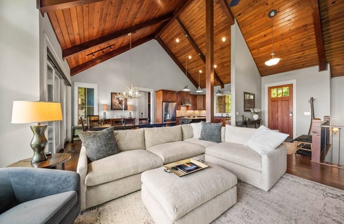 Deep Gap House | Resort Home–Scenic Views-Whispering Ridge Estate