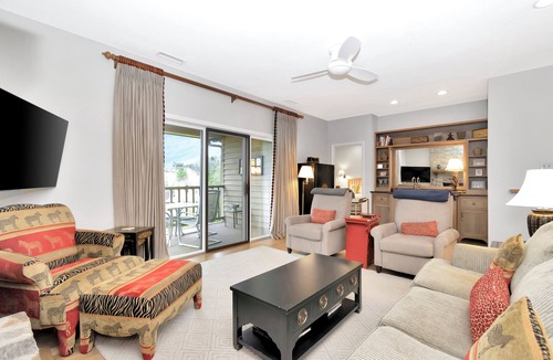 Blowing Rock Condo | Rhododendron 4 | Restaurant, Pool, Spa
