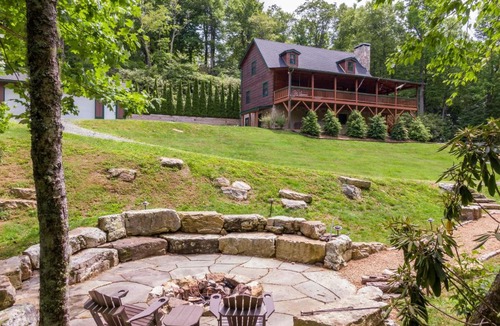 Blowing Rock House | Rhododendron Rendezvous