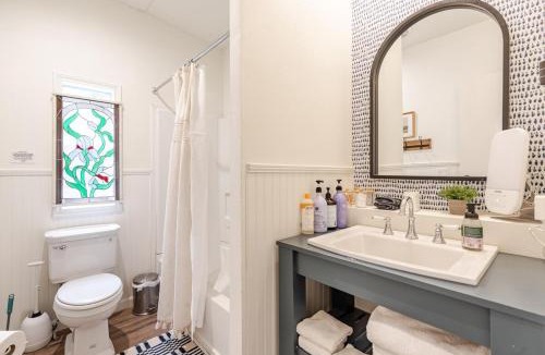 Wimberley House | River Access at Blanco River, Charming Big Cottage