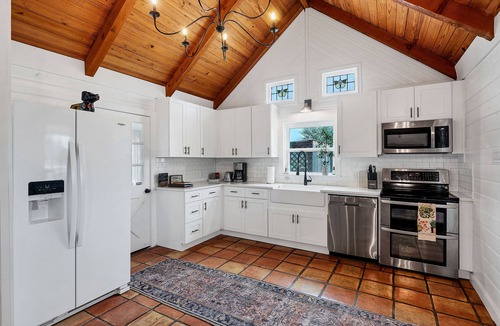 Johnson City House | RIVER FRONT Cabin on the Pedernales River & Texas Wine Road