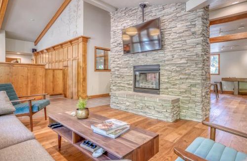 Century West House | River Ridge 316A