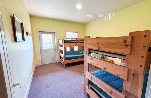 The Forks Cabin | Riverfront Double Bunk Room in West Forks