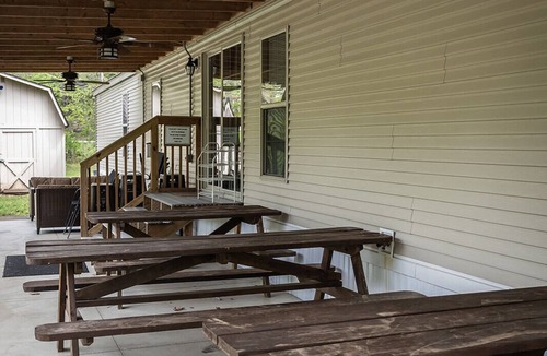 Loudonville House | Riverfront Get-A-Way
