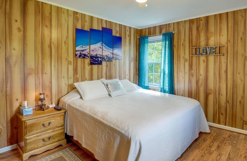 Burnsville Cottage | Riverfront North Carolina Abode w/ Deck & Fire Pit