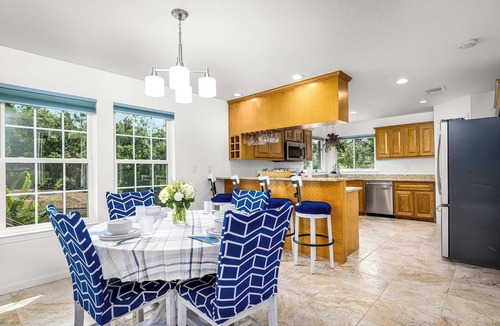 Seguin House | Riverfront | Private Deck | Games | Scenic Views!