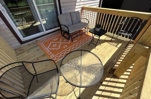 Cincinnati Apartment | Riverside Hideaway - Brand New Deck!