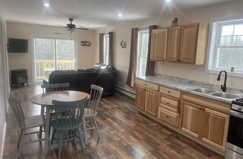 Pittsburg House | Riverview home