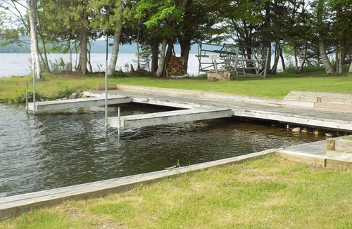 Rangeley House | RM 16 - Lakefront with dock, sleeps 6, one private bedroom