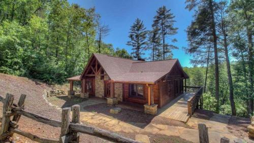 Cashes Valley House | Rock N' River