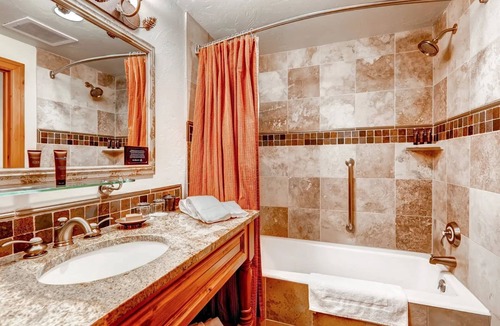 Beaver Creek Cabin | Rocky Mountain Getaway | Peaceful Location