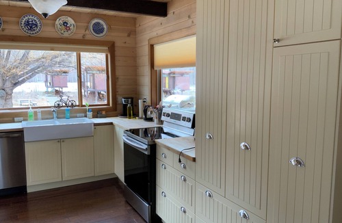 Winthrop RV Rental | Rolling Huts