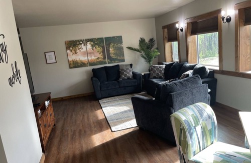 Susitna North Apartment | Room 4- Bunk Room in the Farmhouse -