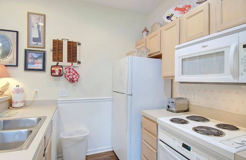 Sea Trail Condo | Royal Poste First Floor Pet-Friendly 2 Bedroom Retreat in Sunset Beach