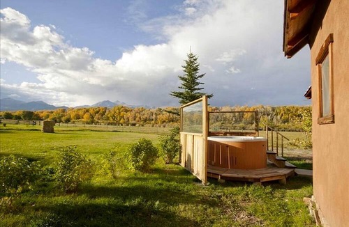 Salida Cabin | Rustic Mountain Cabin with a Hot Tub in Salida, Colorado