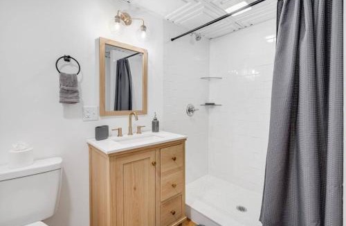 Blowing Rock Apartment | Saddle Hills Unit 2 - Cozy Mountain Stay, 5 Minutes to Downtown and Hiking