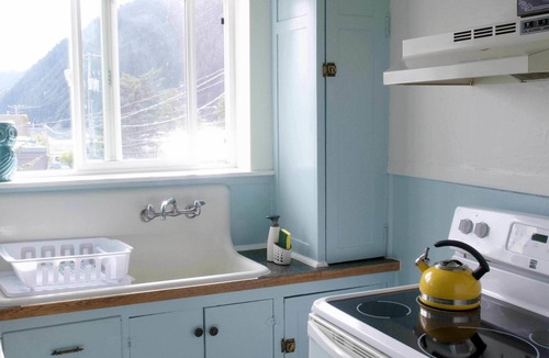 Seward Apartment | Sauerdough Lodging