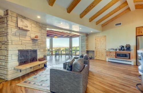 Santa Fe House | Scenic Santa Fe Vacation Rental w/Views + Hot Tub