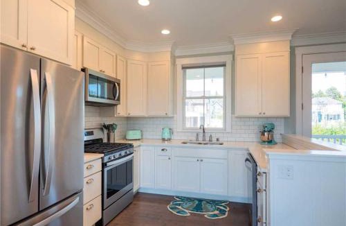 Seabrook House | Seaglass Cottage by Seabrook Hospitality