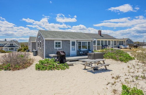 East Sandwich House | Seaside Serenity with Private Beach Access
