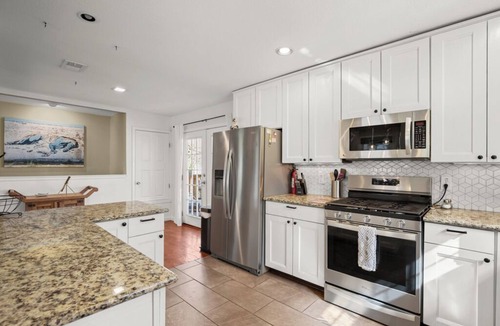 Parker Lane House | Secluded Half Acre Gem w/Pickleball Court