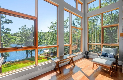 Hammonds Plains House | Serene modern Lakehouse on Golf Course