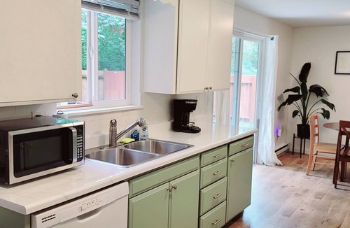 East Olympia House | Serene Olympia Home 1hr from Mt. Rainer