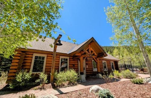 Keystone House | Settlers Creek 6511 by SummitCove Lodging in Colorado