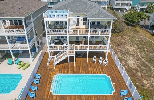 Holden Beach House | Shore Thing is a 7 bedroom, 5.5 bathroom home w/private pool & elevator