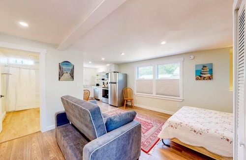 Kennebunk Apartment | Shorelands 44-2