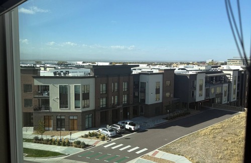 Englewood Apartment | Short term lease 4-6 week. Cozy 1-bedroom furnished apartment with AC.