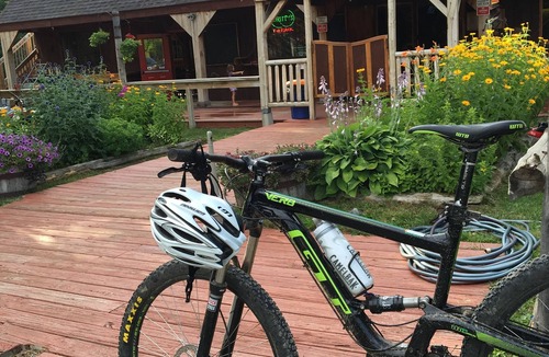 Carrabassett Valley Condo | Ski In Ski Out Family Friendly Sugarloaf Condo @ Snubber Trail Mid Station on Mt