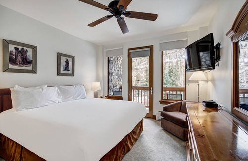 Beaver Creek Condo | Ski In/Ski Out 1 Br 2 Bath Condo in Elkhorn by RedAwning