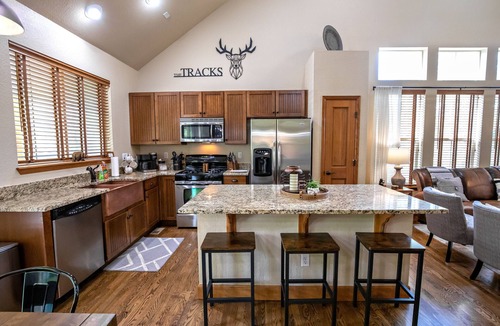 Granby House | Ski in/ski out Granby Ranch Home- Ski, Golf, Fish, Bike, Hike, Relax- sleeps 8