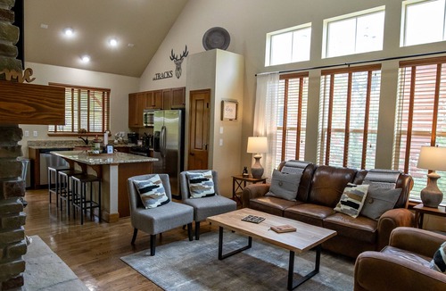 Granby House | Ski in/ski out Granby Ranch Home- Ski, Golf, Fish, Bike, Hike, Relax- sleeps 8