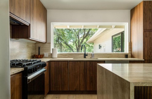 Greater South River City House | SoCo - 60s Charm, Modern Soul
