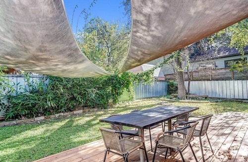 Bouldin Apartment | South Congress Living w/Gorgeous Porch & Backyard
