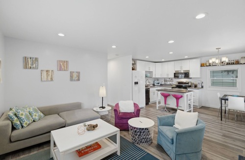 Brighton House | South Seattle Comfort — Near Light Rail & Airport