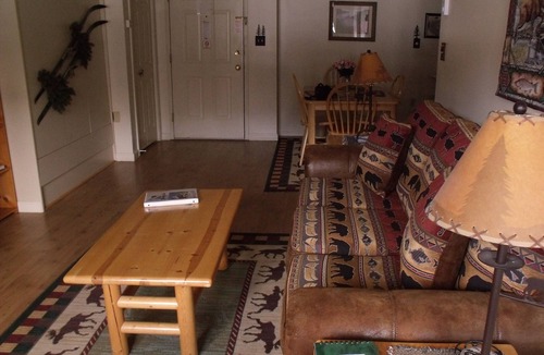 Lincoln Condo | Spacious 1 BR Condo Close To Loon Mountain With King Bed & Queen Murphy Bed