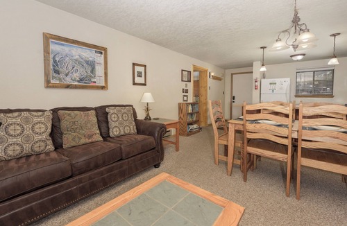 Winter Park Condo | Spacious 2 bedroom remodeled condo, ground floor, private patio