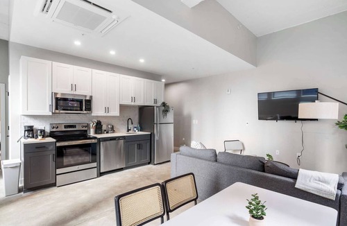 Downtown Cincinnati Apartment | Spacious 2BR Apt at Textile | CozySuites