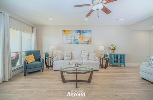 Highland Lake Estates Apartment | Spacious 3BR Lakefront Sunset Condo w Restaurant