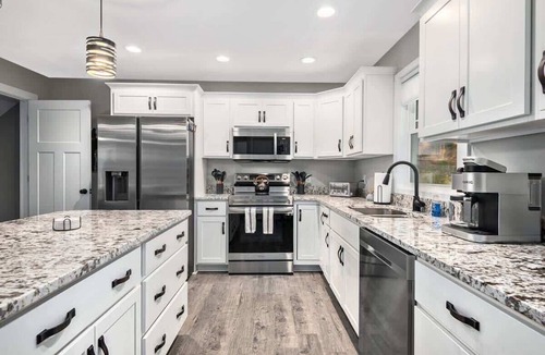 Candler House | Spacious 3BR Retreat w/Game Room | Free Tix